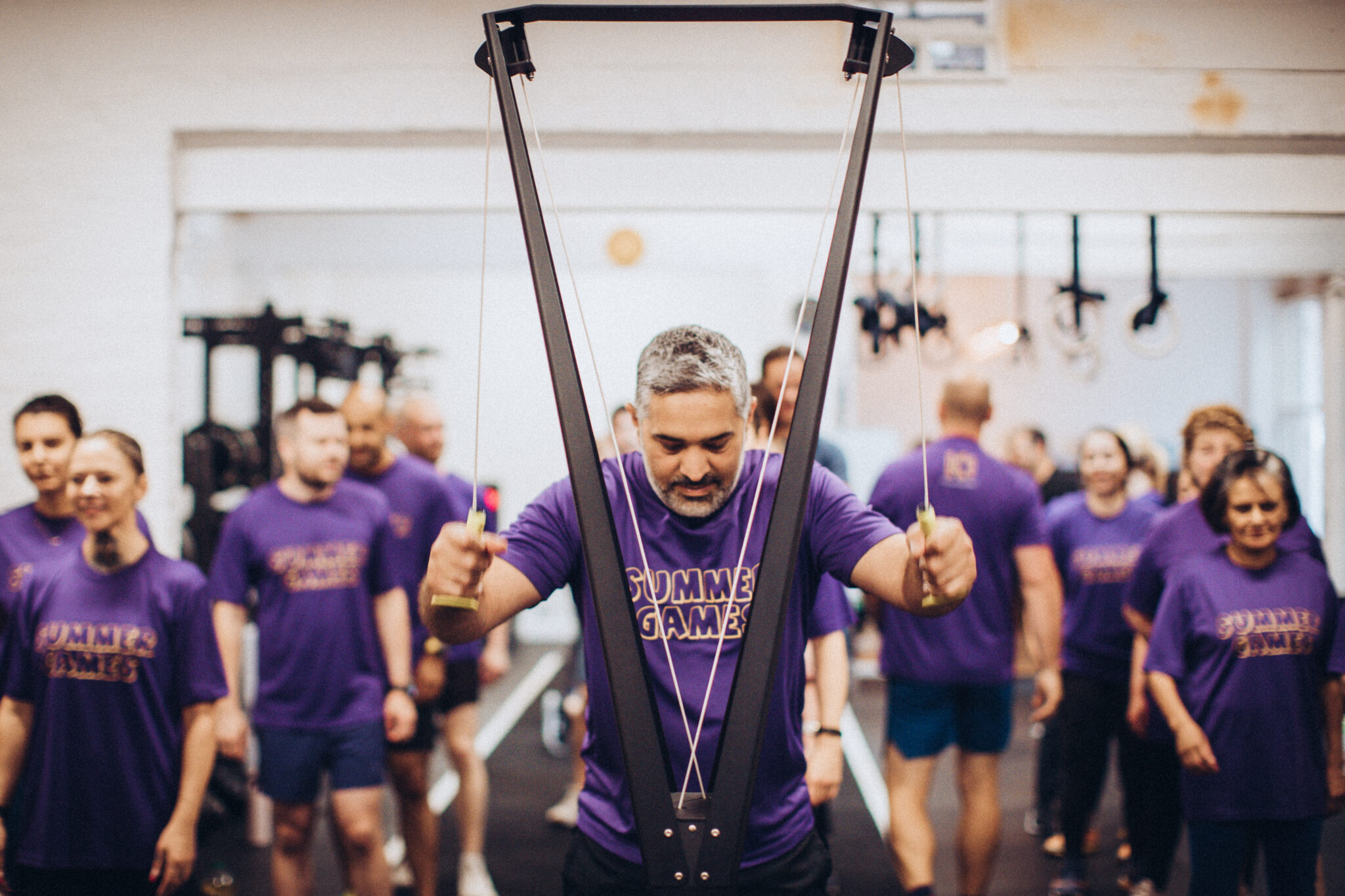 A group of iDFITNESS members training together in Windsor